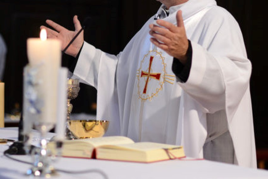 Photo of a priest celebrating Mass